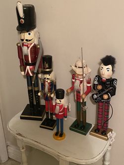 Vintage Nutcracker Lot (5) 