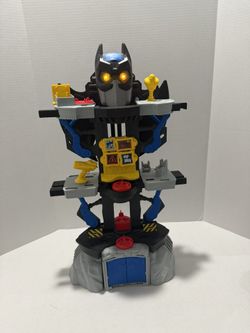 Imaginext DC Super Transforming Super Friends Batcave Play set