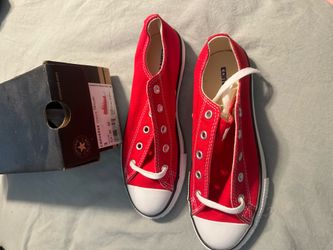Brand new red converse size 3