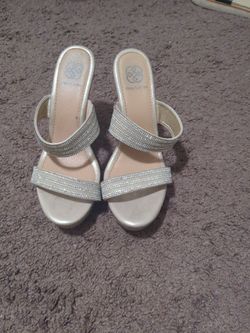 Beige wedge sandal