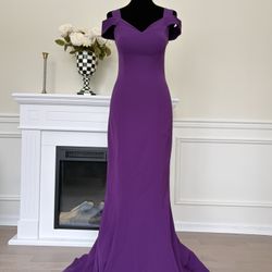 Stunning Off-Shoulder Violet Gown – Floor-Length, Luxury Evening Dress