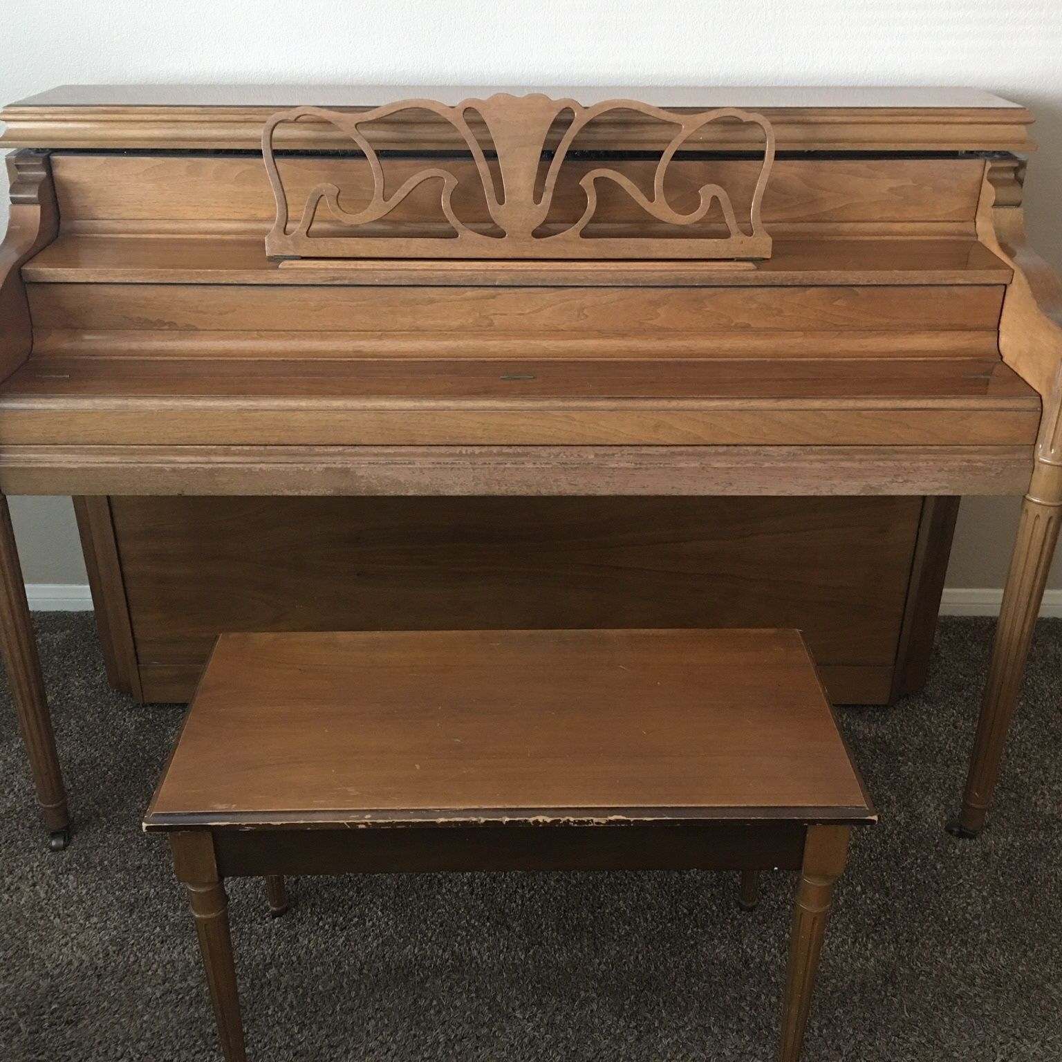 Beautiful upright Piano