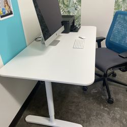 IKEA Bekant Desk (non electric) All White 63” X 32” X 29”