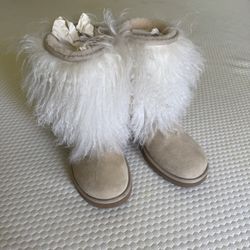 UGG Size 8