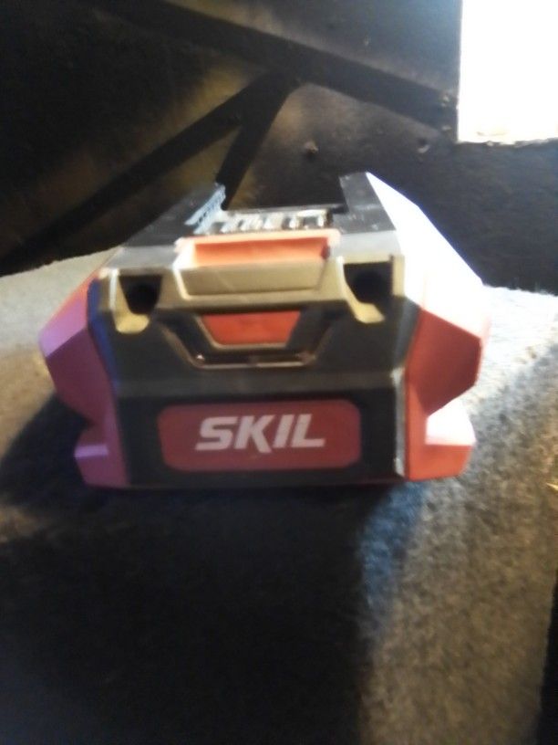 Skill Power Core 40 Volt Battery