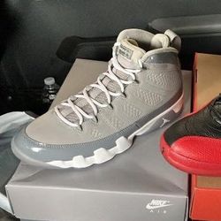 Jordan 9 Cool Grey SIZE 8.5