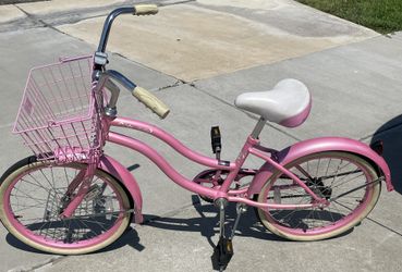 Woman Beach Cruiser