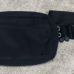 Black belt bag