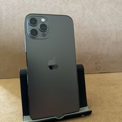 iPhone 13 Pro Max 128gb Gray 5g Att or cricket 