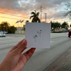 AirPods Pro 2nd Gen (BRAND NEW)