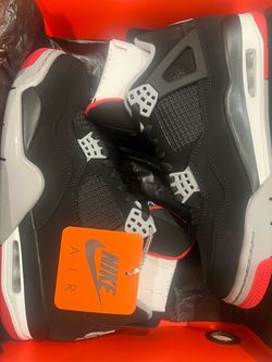 DS jordan 4 2019 drop