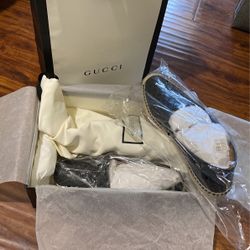 Gucci Shoes size 7