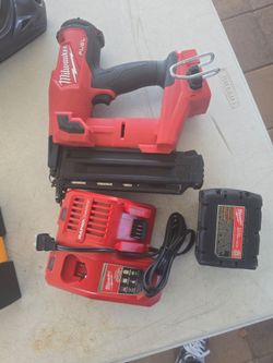 Cordless nailer