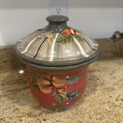 Tracy Porter - The Octavia Hill Garden Collection - Cookie Jar w/Lid