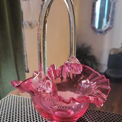 Fenton and other Collectable Glassware