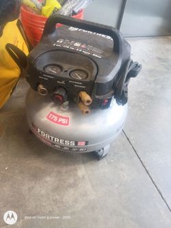 Pancake air compressor