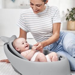 Skip Hop Baby Bath Tub, 3-Stage Smart Sling Tub, Moby, Grey