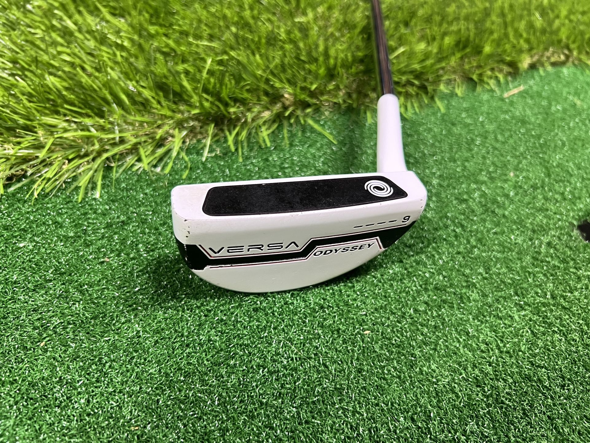 Odyssey VERSA 9 putter