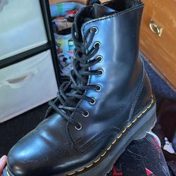 doc marten platform boots