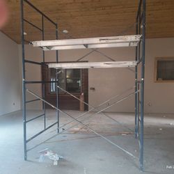Scaffolding And Ladder
