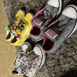 Girl ALL STAR CONVERSE size 2Y