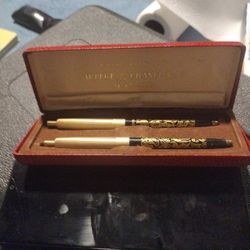 Perfumed writing pens