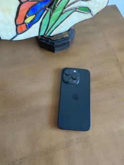 iPhone 15 pro ( 256gb) Unlocked black color