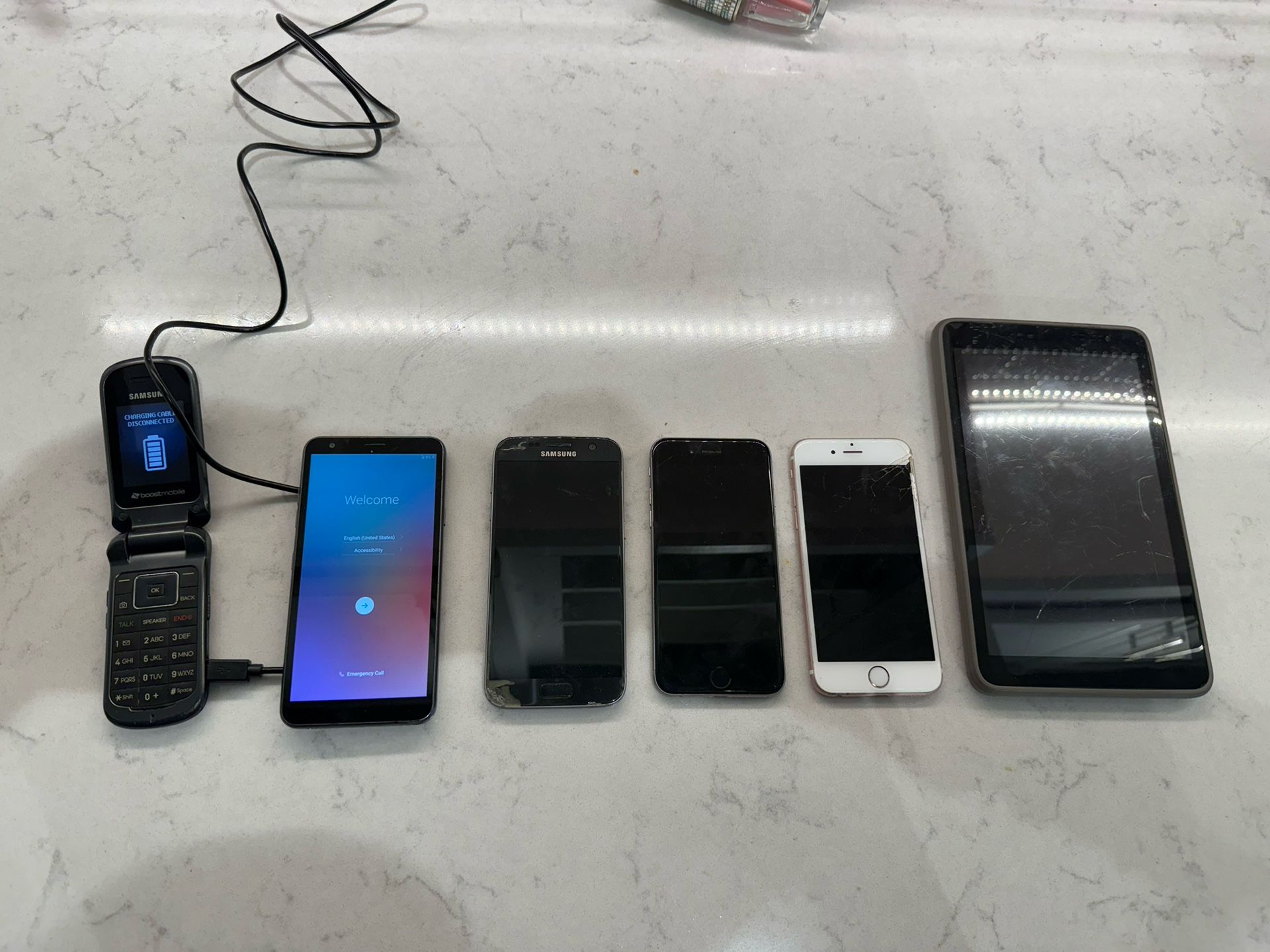 PHONE LOT & Tablet