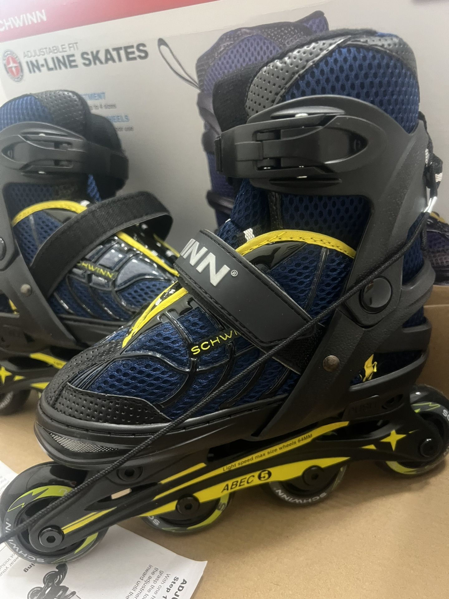Kids Adjustable Inline Skates **Brand New**
