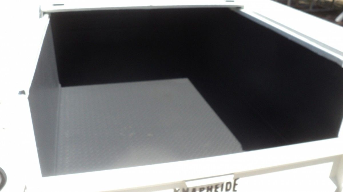 Add  &  Hide Inside Your ~Ride  &  Pride~ < \