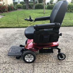 Pride Mobility Jazzy Elite ES Power Wheelchair