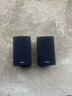 Surround sound speakers