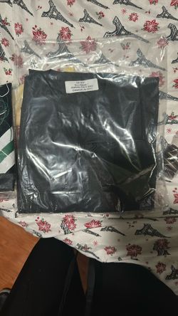 2025 Cap and gown ELAC bundle