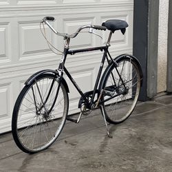 Vintage Schwinn Road Bike   
