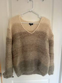 Line mohair sweater
