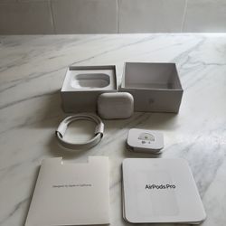 Apple AirPod Pros 2nd Generation (ANC) With MagSafe Wireless Charging Case- White