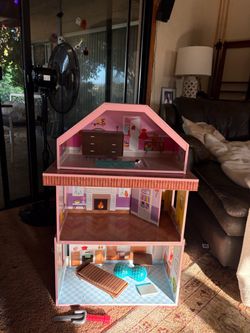 Doll house