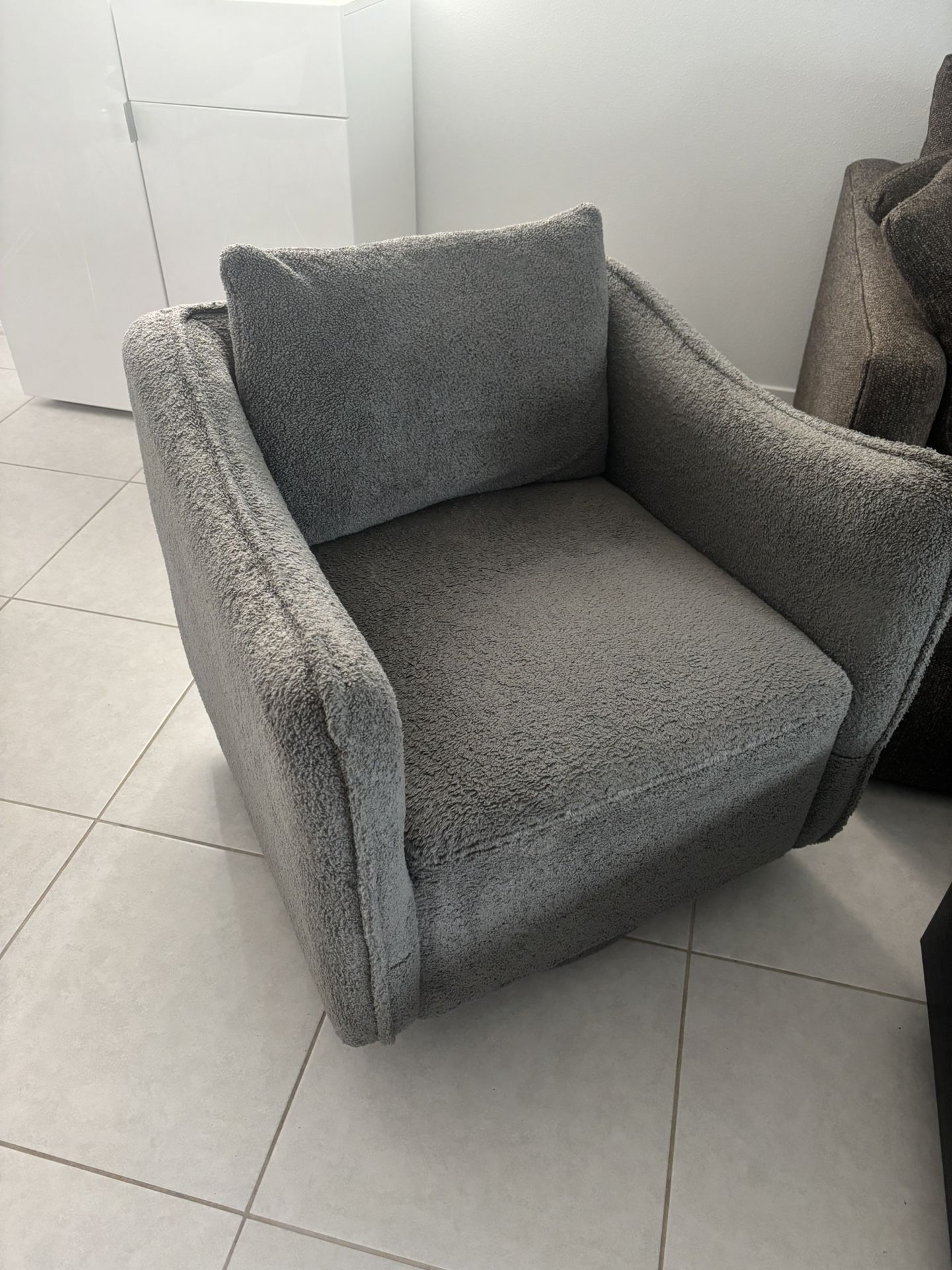2x Armchairs Gray GREAT CONDITION