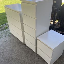 White Drawer Dresser