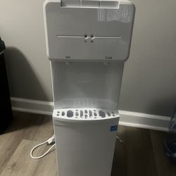 Water Dispenser 