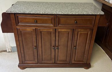 Alexandria kitchen island marble top