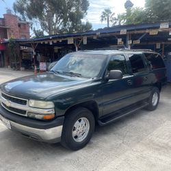 2003 Chevrolet Suburban