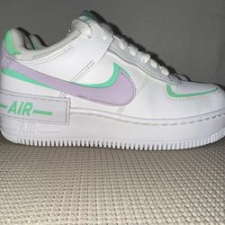 Nike Air Force 1 Women's Size 7 (Excellent Condition)