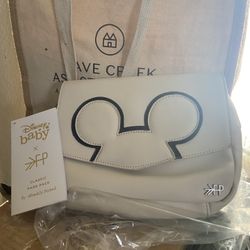 Disney  Pack  New Original $50 Purse