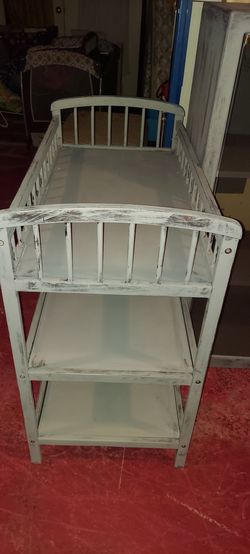 Solid oak baby changing table and oak crib both for 75 Can deliver Oklahoma City area $30