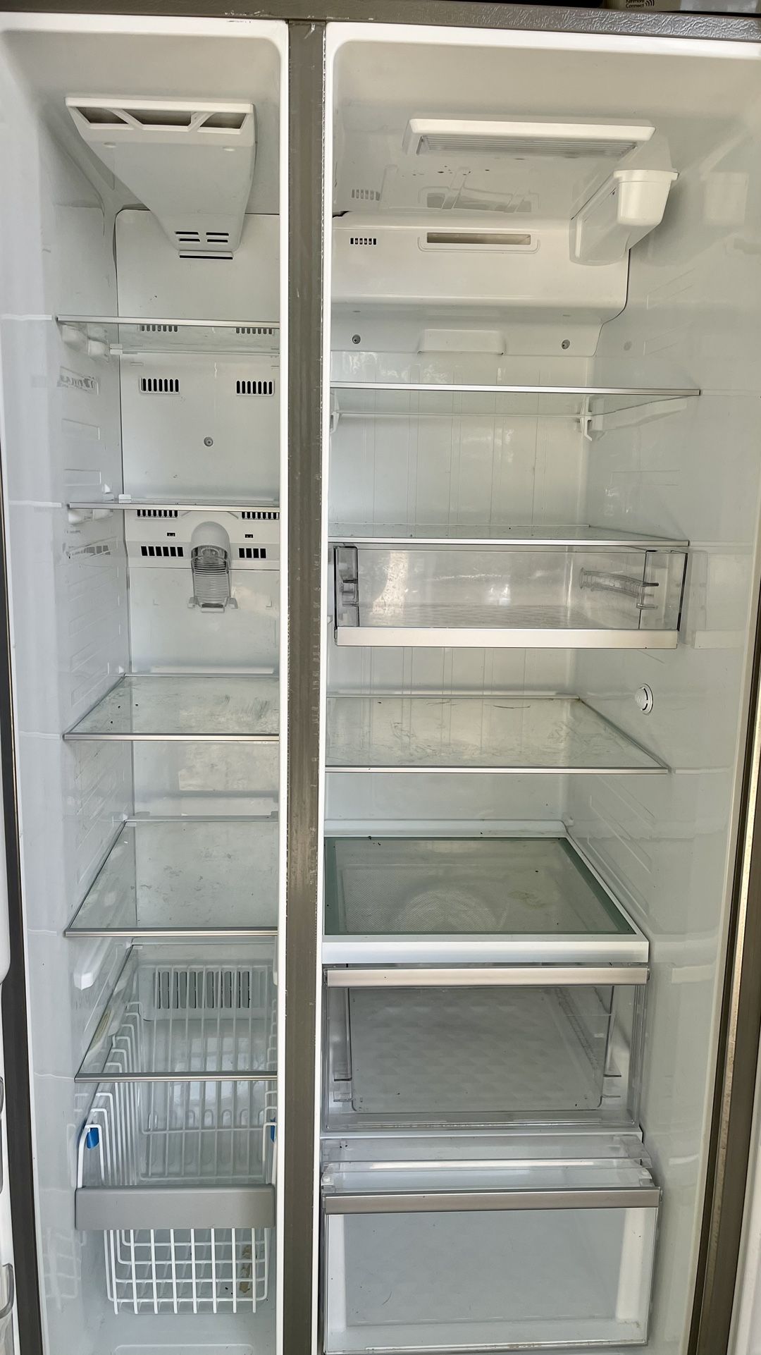 Refrigerator Kenmore Elite ( NOT COOLING)
