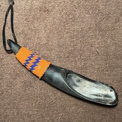 NATIVE AMERICAN PLAINS BIRD EFFIGY WOOD HORN SPOON