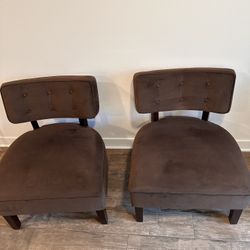 Accent Chairs