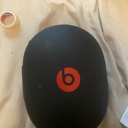 Beats Studio 3 wireless Headphones With Carrying Case/ Original Box/ Charger 