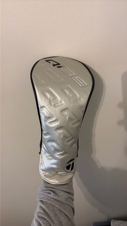 Taylormade Qi35 Headcover